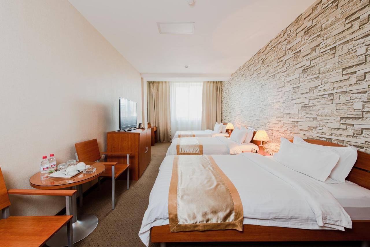 Springs Hotel Oelan-bator Buitenkant foto